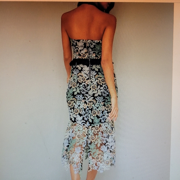 COPY - Chi-Chi halter neck lace crochet sheer ham midi dress, size us 6. - Picture 12 of 14